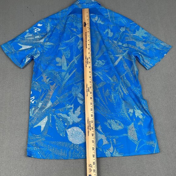 Under‎ Armour Men's Medium UA Dockside Short Sleeve Shirt Blue Tropical 1376577 - Picture 6 of 13